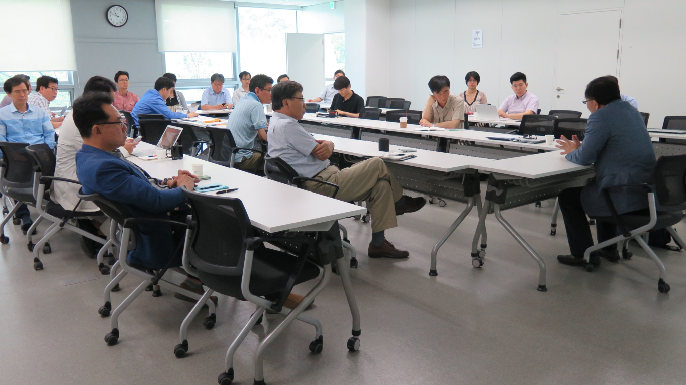 이근(서울대학교 국제대학원 교수) 초청 강연